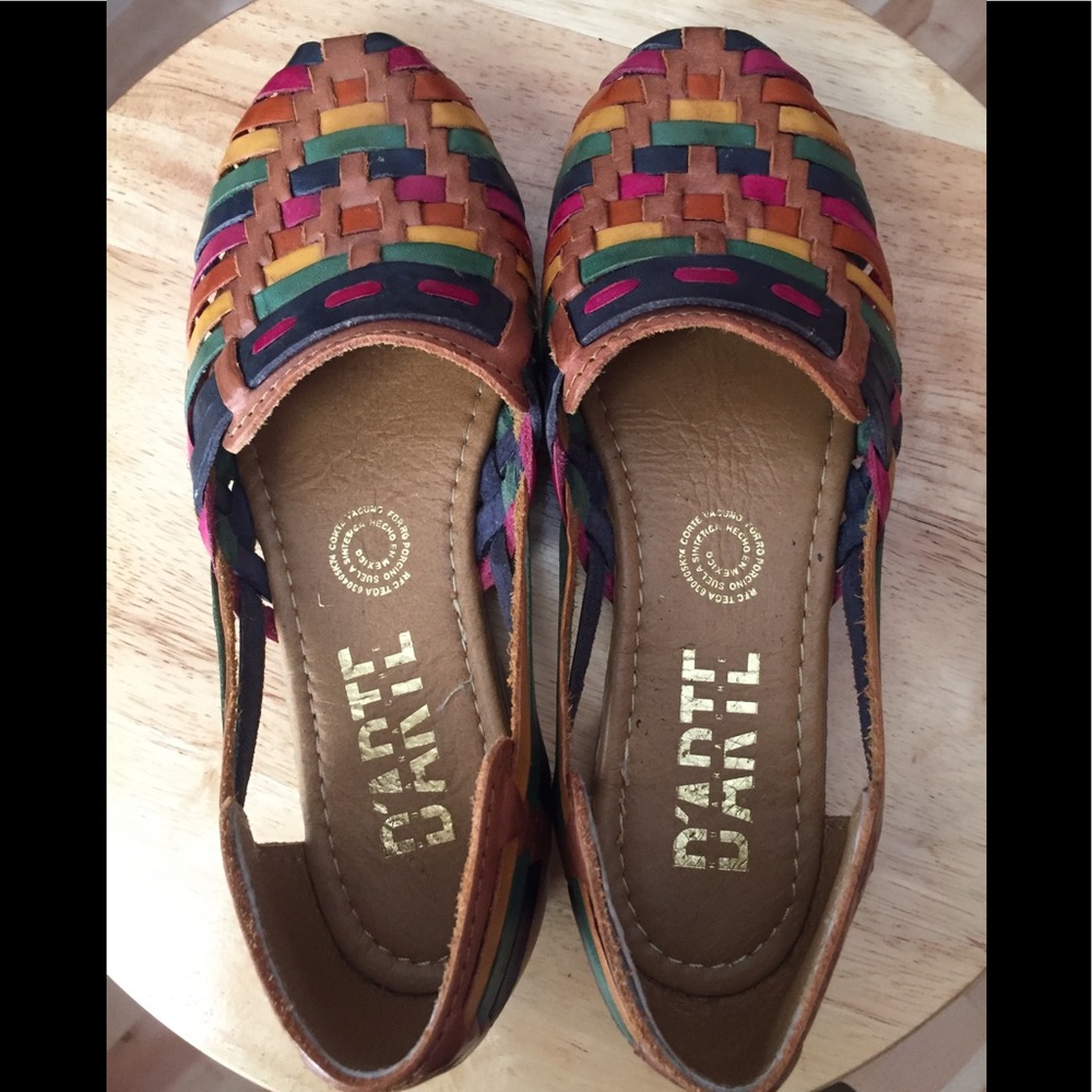 NWOT Leather Mexican Loafers Size 6 Wide